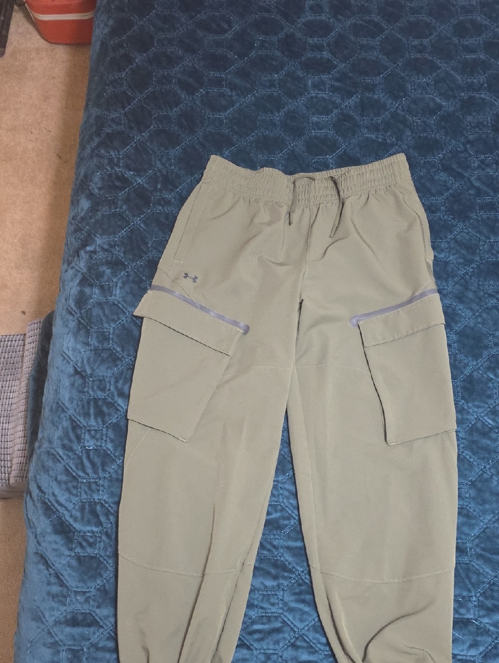 Under Armour Women's Olive Green Cargo Pants